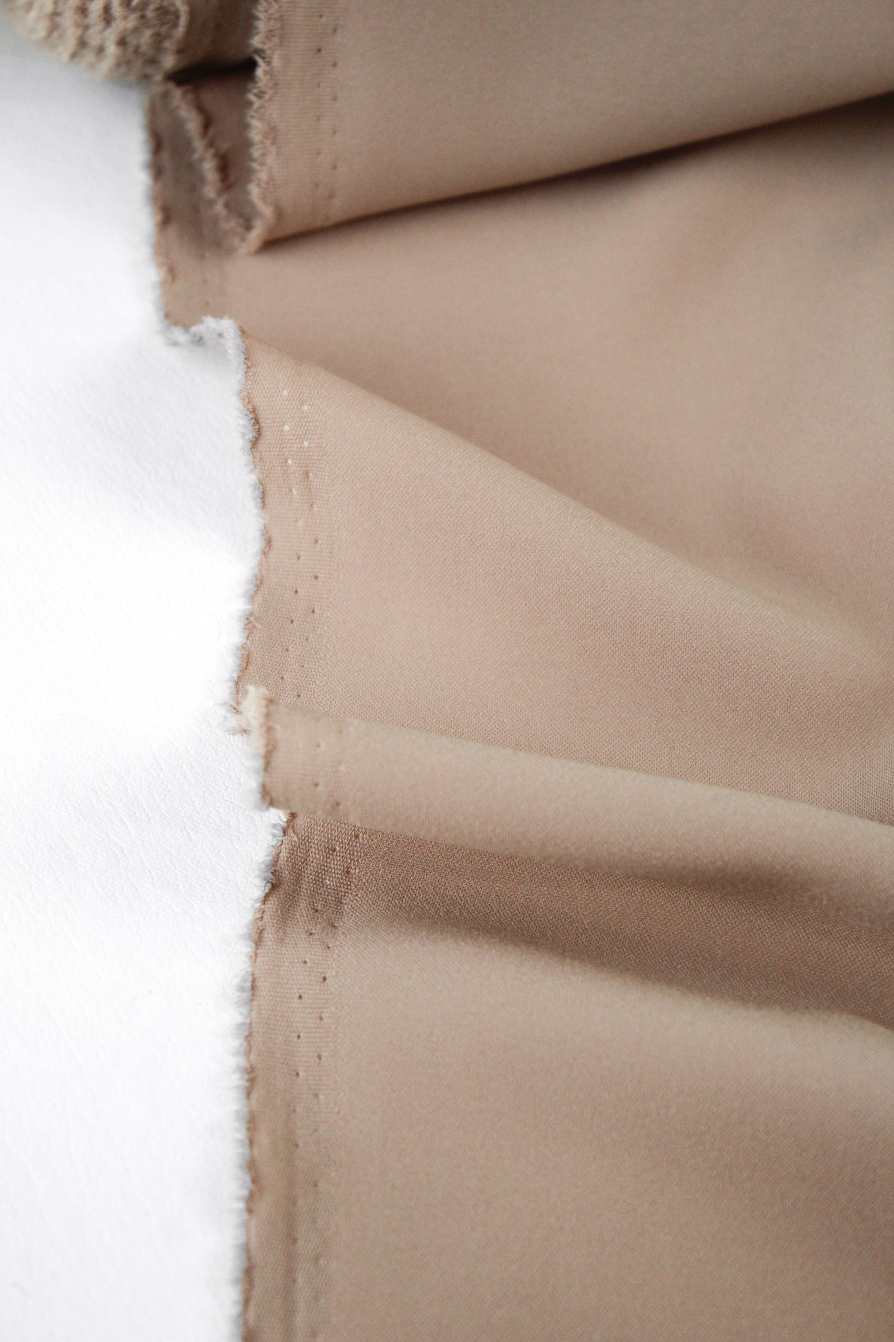 Crepe-Latte-CF1935105997