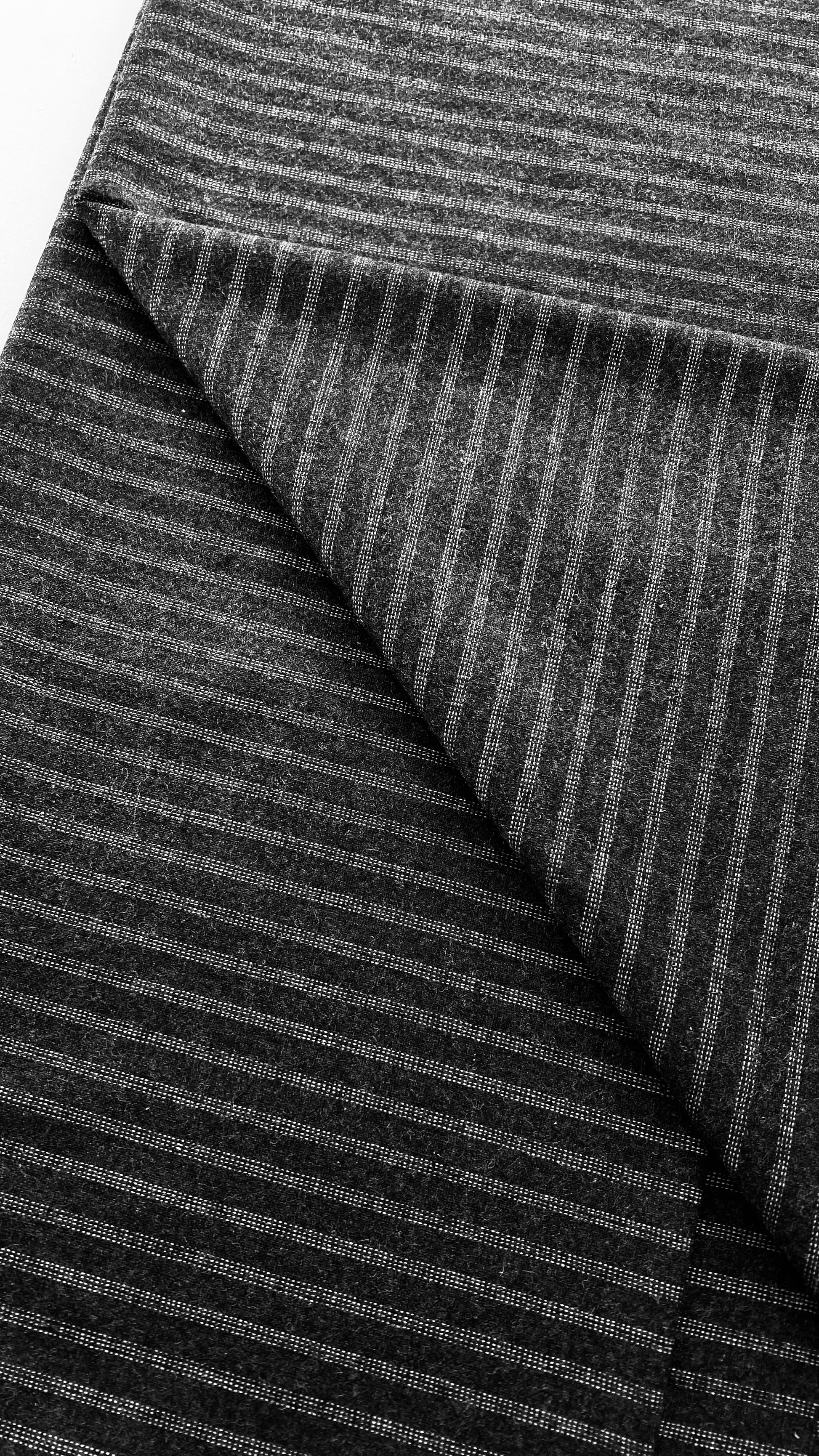 Cashmere Wool-2pc Suit-DT801