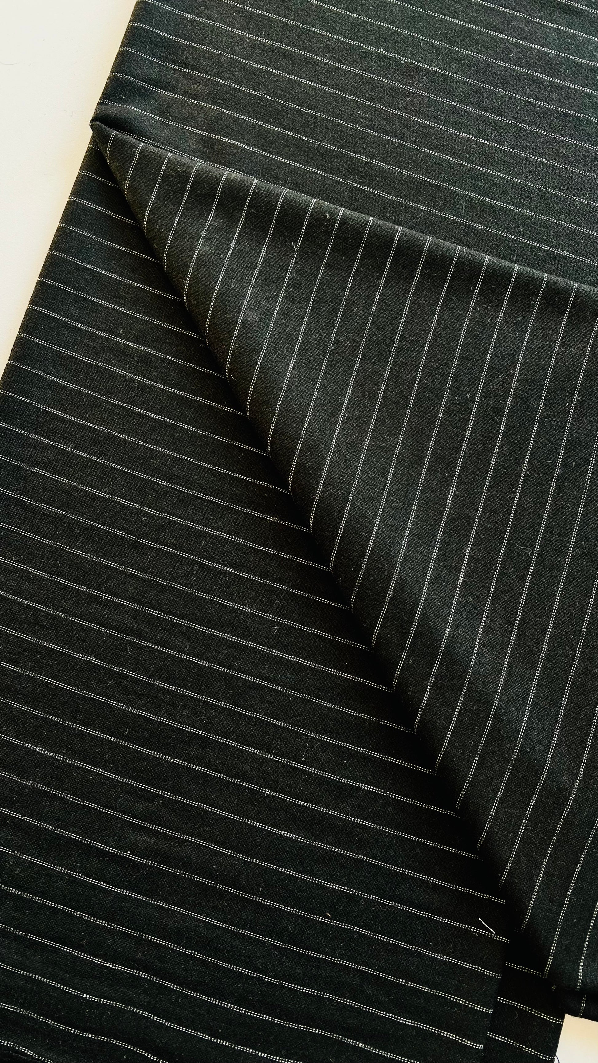 Cashmere Wool-2pc Suit-DT890