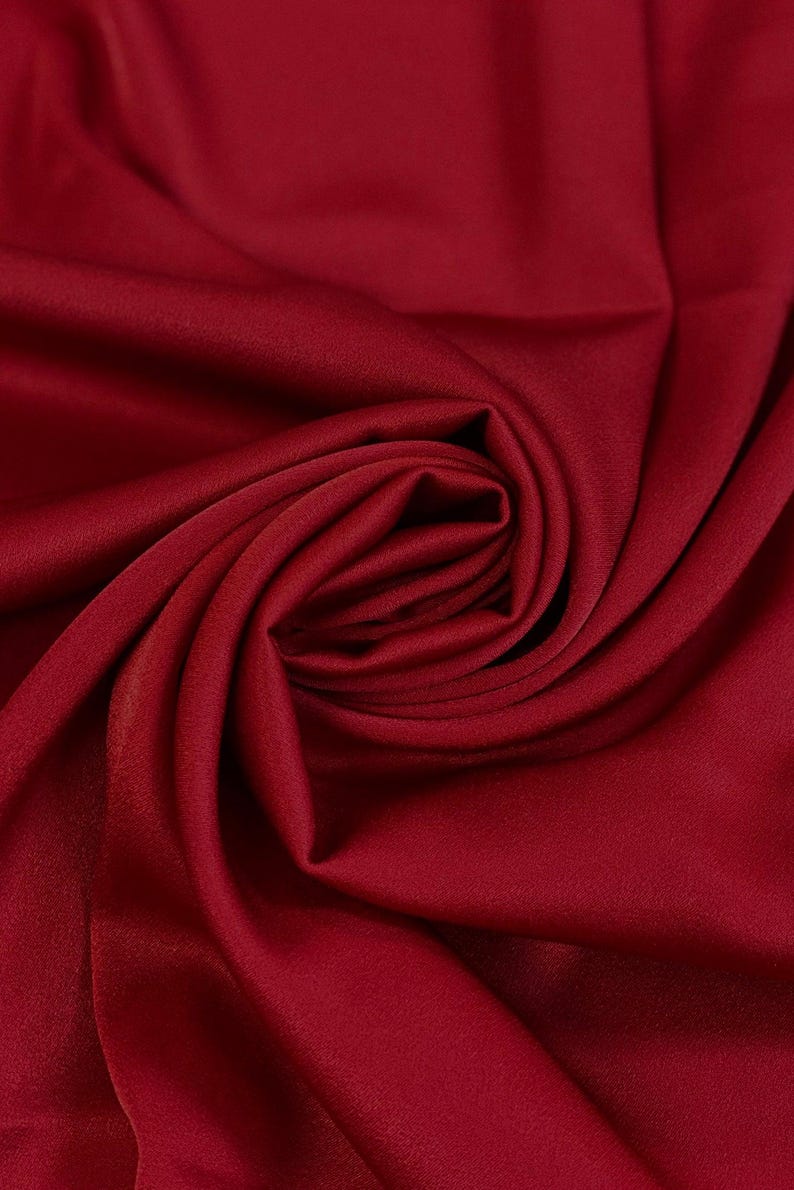 Crepe-Red-CF1935105798