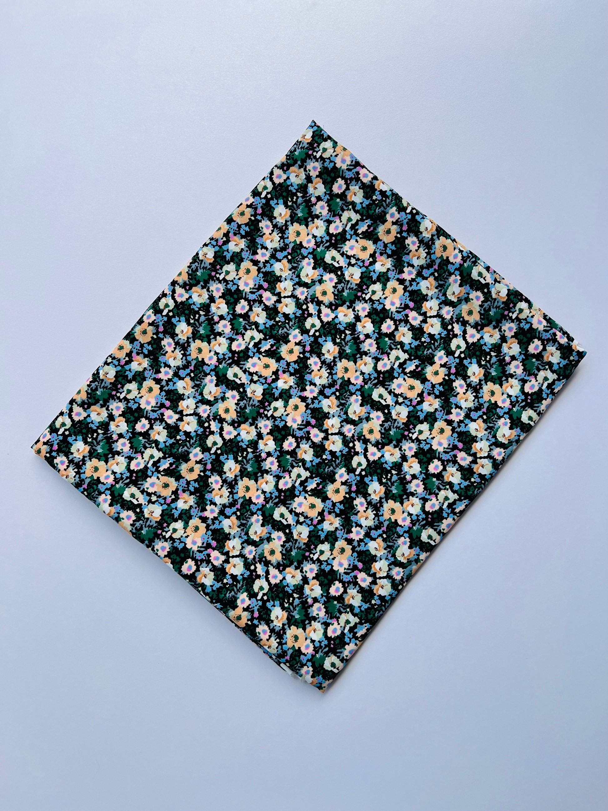 CYAN Floral Swiss-c2109