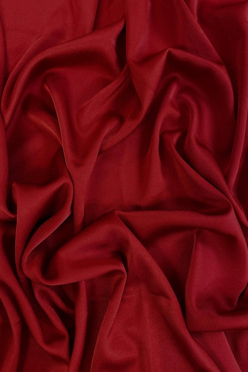 Crepe-Red-CF1935105798