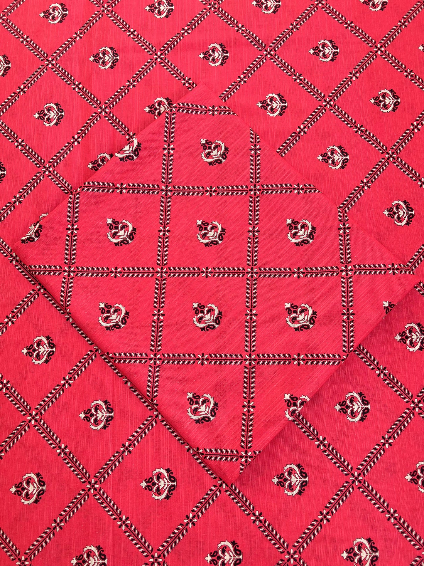 Rose Red Digital Print - Unstitched Khaddar